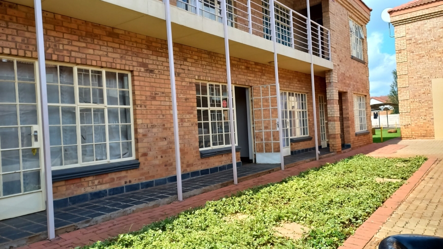 1 Bedroom Property for Sale in Dassie Rand North West